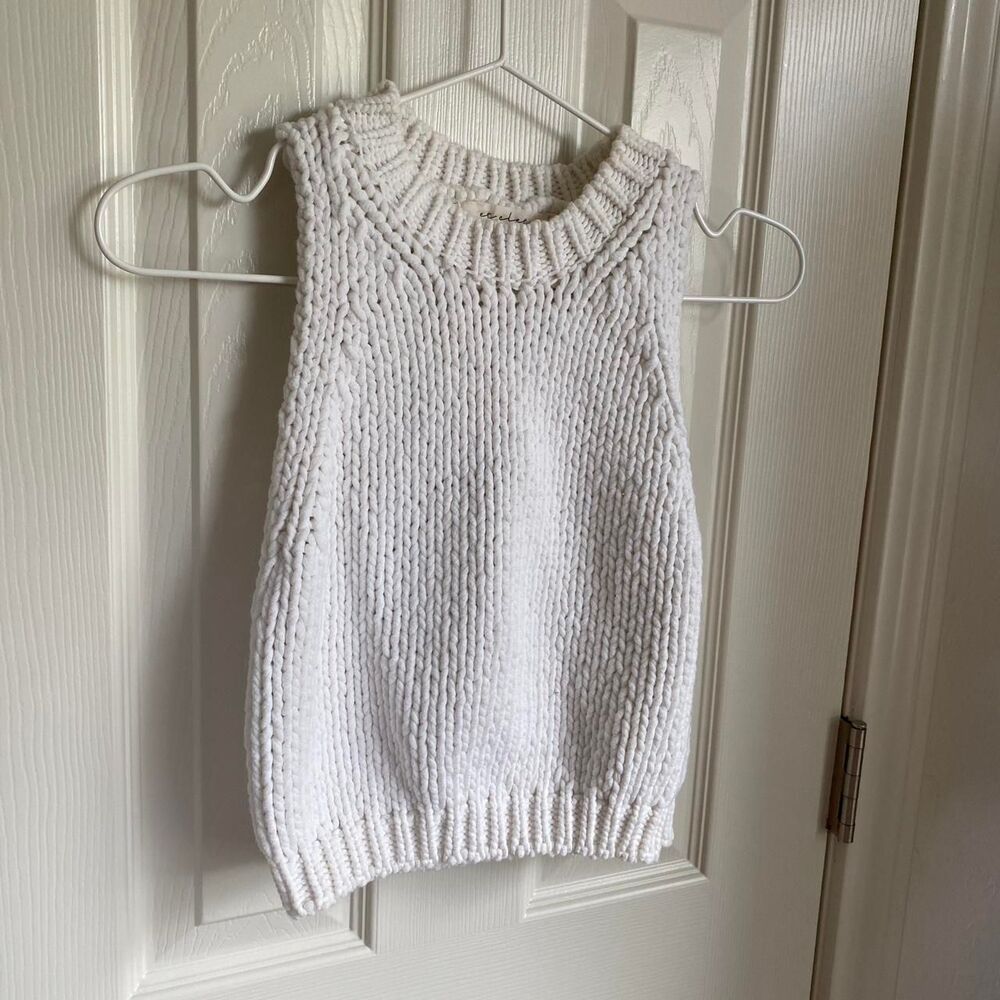 Unbranded Women's White Jumper